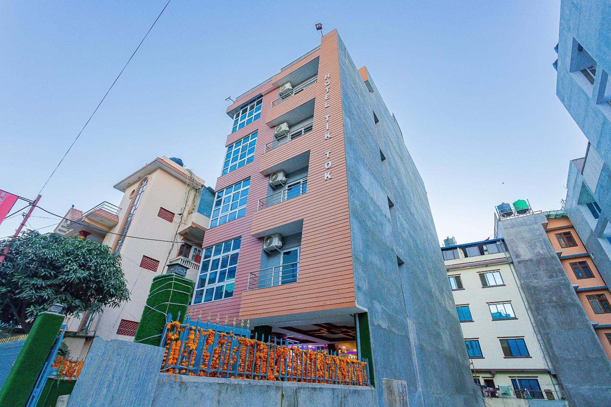 Oyo 799 Hotel Tik Tok Pvt Ltd. Kathmandu Exteriör bild