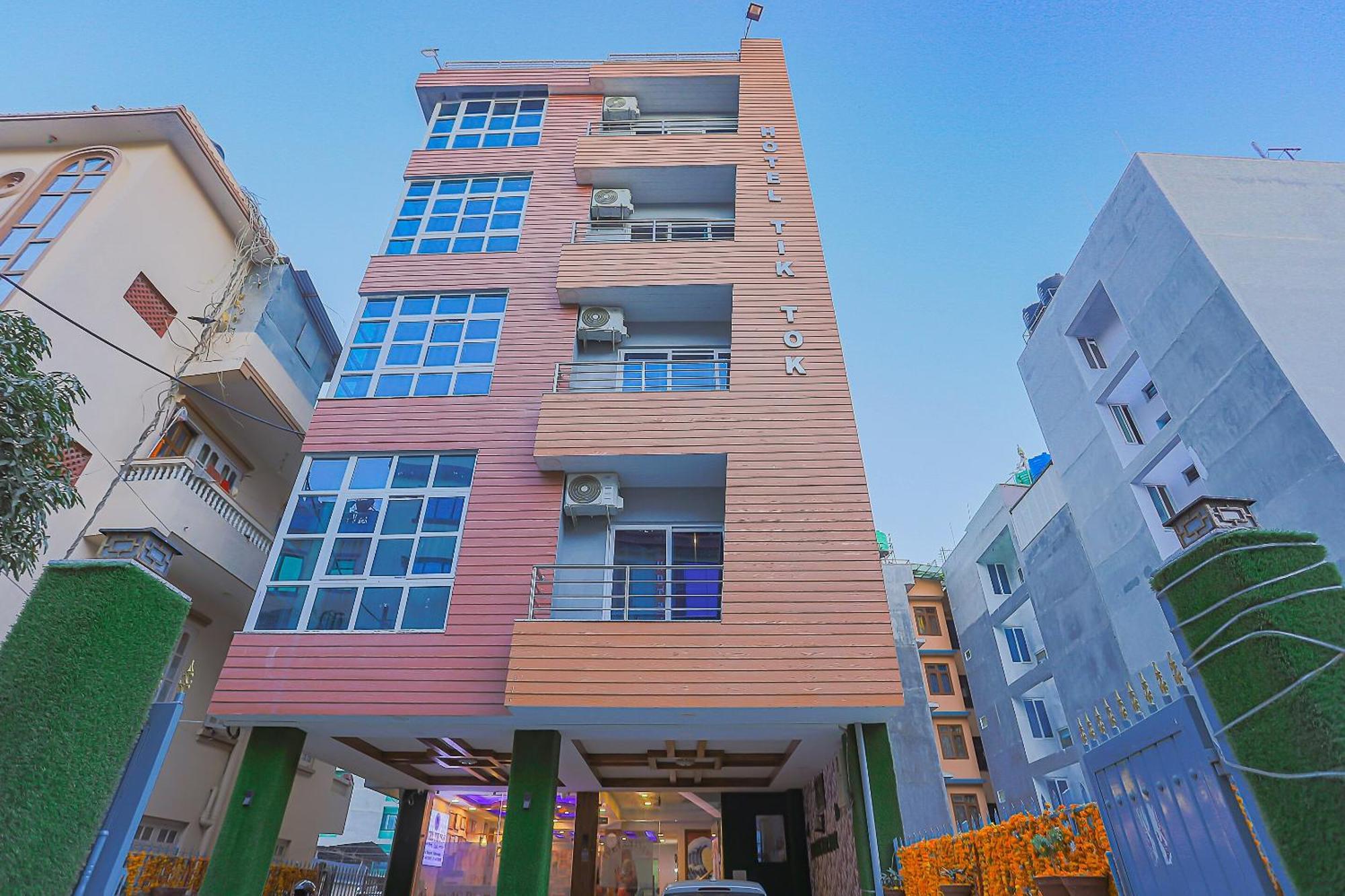 Oyo 799 Hotel Tik Tok Pvt Ltd. Kathmandu Exteriör bild